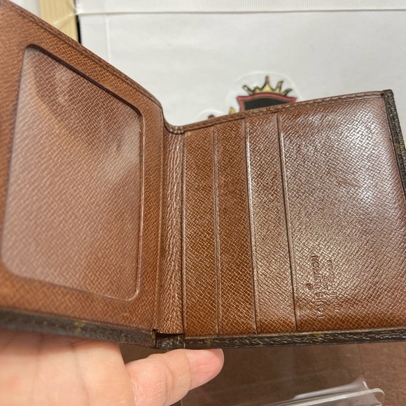 Louis Vuitton Brown Wallet - Picture 4 of 16